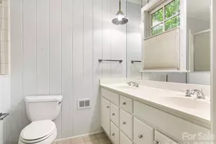 350 Shasta Ln, Charlotte, NC 28211 - Photo 17