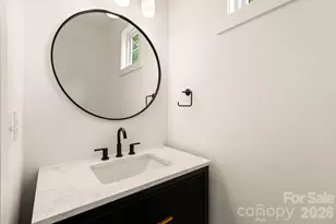 3031 Mathis Dr, Charlotte, NC 28208 - Photo 33