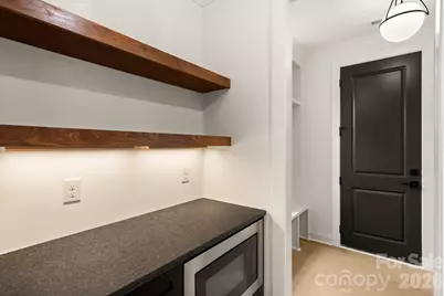 3031 Mathis Drive, Charlotte, NC 28208 - Photo 11