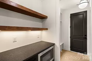 3031 Mathis Dr, Charlotte, NC 28208 - Photo 11
