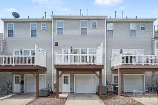 12727 Bullock Greenway Blvd, Charlotte, NC 28277 - Photo 25