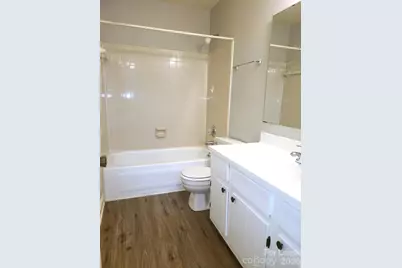 2141 Selwyn Avenue #202, Charlotte, NC 28207 - Photo 5