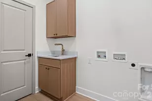 409 Scaleybark Rd, Charlotte, NC 28209 - Photo 27