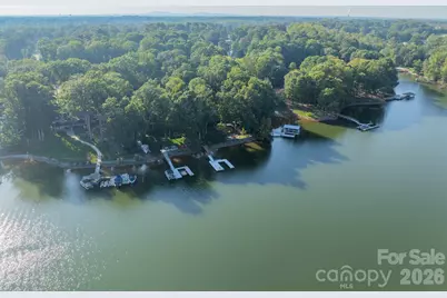 165 Woodstream Circle, Mooresville, NC 28117 - Photo 3