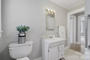267 S Center St, Taylorsville, NC 28681 - Photo 23