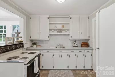 267 S Center Street, Taylorsville, NC 28681 - Photo 15
