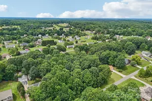 250 Rumple Hill Dr, Statesville, NC 28677 - Photo 39