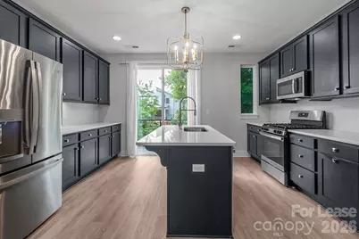 570 W End Drive, Charlotte, NC 28208 - Photo 15