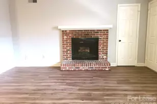 2141 Selwyn Ave, Charlotte, NC 28207 - Photo 5