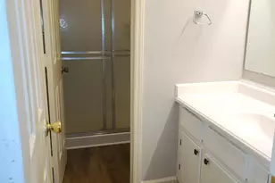 2141 Selwyn Ave, Charlotte, NC 28207 - Photo 11