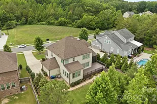 2411 Madeira Cir, Waxhaw, NC 28173 - Photo 11