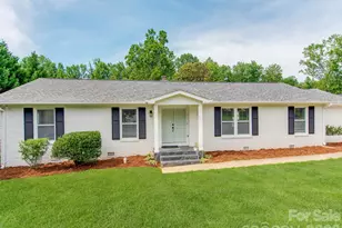 629 Belmorrow Dr, Charlotte, NC 28214 - Photo 3