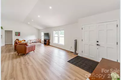 629 Belmorrow Drive, Charlotte, NC 28214 - Photo 5
