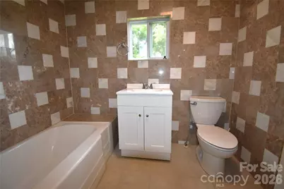 622 Green Street Loop, Marion, NC 28752 - Photo 11