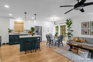 14 Penelope St, Black Mountain, NC 28711 - Photo 5