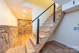 32 Harnett St, Asheville, NC 28806 - Photo 27