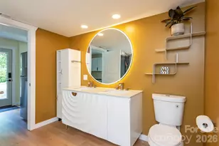 32 Harnett St, Asheville, NC 28806 - Photo 9