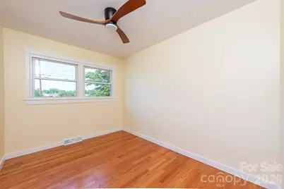 32 Harnett Street, Asheville, NC 28806 - Photo 21