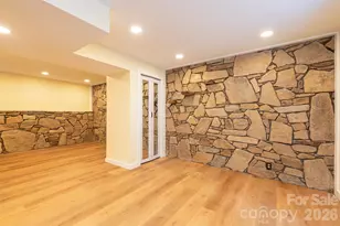 32 Harnett St, Asheville, NC 28806 - Photo 31