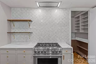1172 Queens Rd, Charlotte, NC 28207 - Photo 15