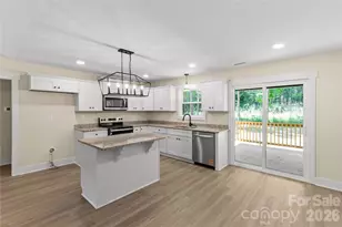 1433 Mack Dr, McConnells, SC 29726 - Photo 11