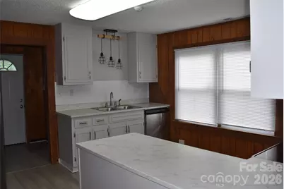 2825 Long Avenue E, Ranlo, NC 28054 - Photo 9