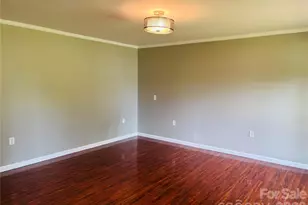 138 Oakhill Dr, Forest City, NC 28043 - Photo 3