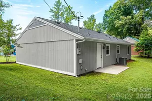 138 Oakhill Dr, Forest City, NC 28043 - Photo 31
