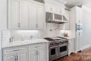 5426 Baker Ln, Lake Wylie, SC 29710 - Photo 11