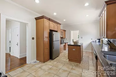 209 Grandin Road, Charlotte, NC 28208 - Photo 9