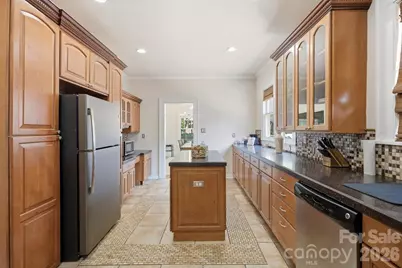 209 Grandin Road, Charlotte, NC 28208 - Photo 5