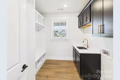 1055 Rolling Meadows Drive, Mooresville, NC 28115 - Photo 13