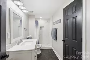 205 Grandin Rd, Charlotte, NC 28208 - Photo 31