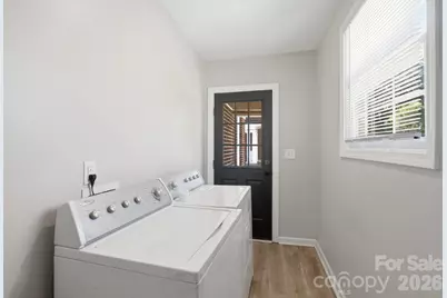 205 Grandin Road, Charlotte, NC 28208 - Photo 17
