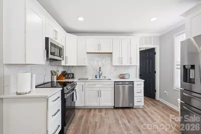205 Grandin Road, Charlotte, NC 28208 - Photo 11