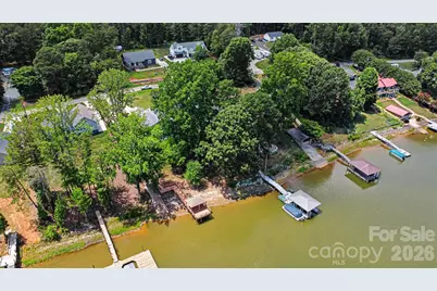 6917 Navajo Trail, Sherrills Ford, NC 28673 - Photo 25