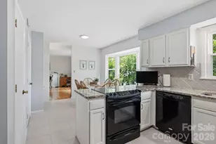 8614 Ducksbill Dr, Charlotte, NC 28277 - Photo 11