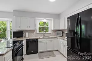 8614 Ducksbill Dr, Charlotte, NC 28277 - Photo 9