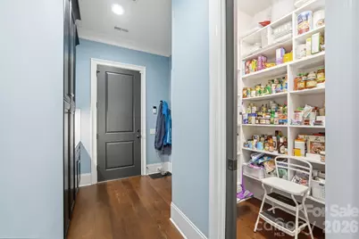2430 Vail Avenue, Charlotte, NC 28207 - Photo 11