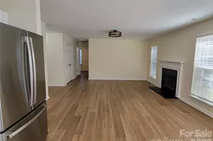 8012 Sheckler Ln, Matthews, NC 28104 - Photo 5