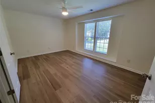 8012 Sheckler Ln, Matthews, NC 28104 - Photo 7