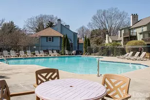 3300 Selwyn Farms Ln, Charlotte, NC 28209 - Photo 17