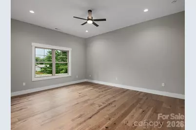 105 Sheila Wynne Drive, Hendersonville, NC 28732 - Photo 29