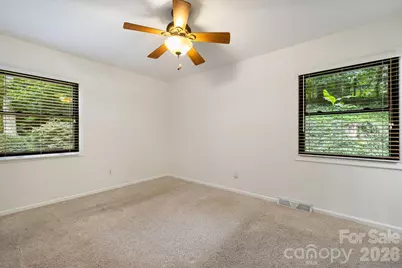 10 Botany View Court, Asheville, NC 28805 - Photo 23
