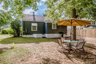 229 E McNeely Ave, Mooresville, NC 28115 - Photo 33