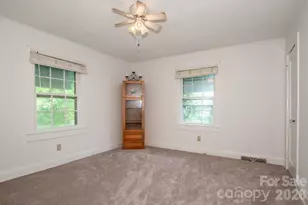 229 E McNeely Ave, Mooresville, NC 28115 - Photo 21