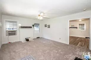 229 E McNeely Ave, Mooresville, NC 28115 - Photo 9