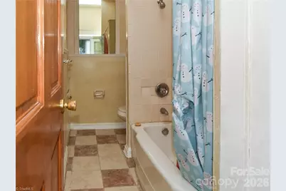 517 N Cameron Avenue, Winston Salem, NC 27101 - Photo 5
