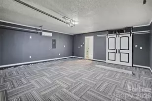1131 Morning Glory Dr, Charlotte, NC 28262 - Photo 27