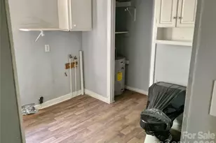 1024 Catawba St, Lincolnton, NC 28092 - Photo 11